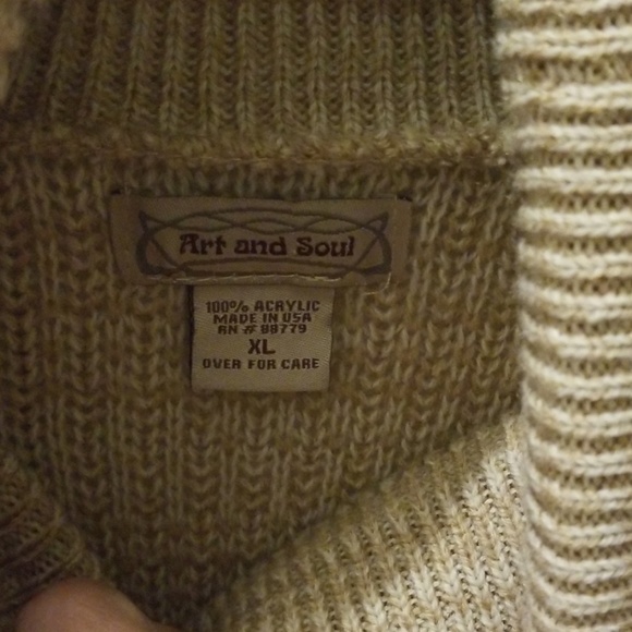 Pullover sweater - Picture 5 of 6